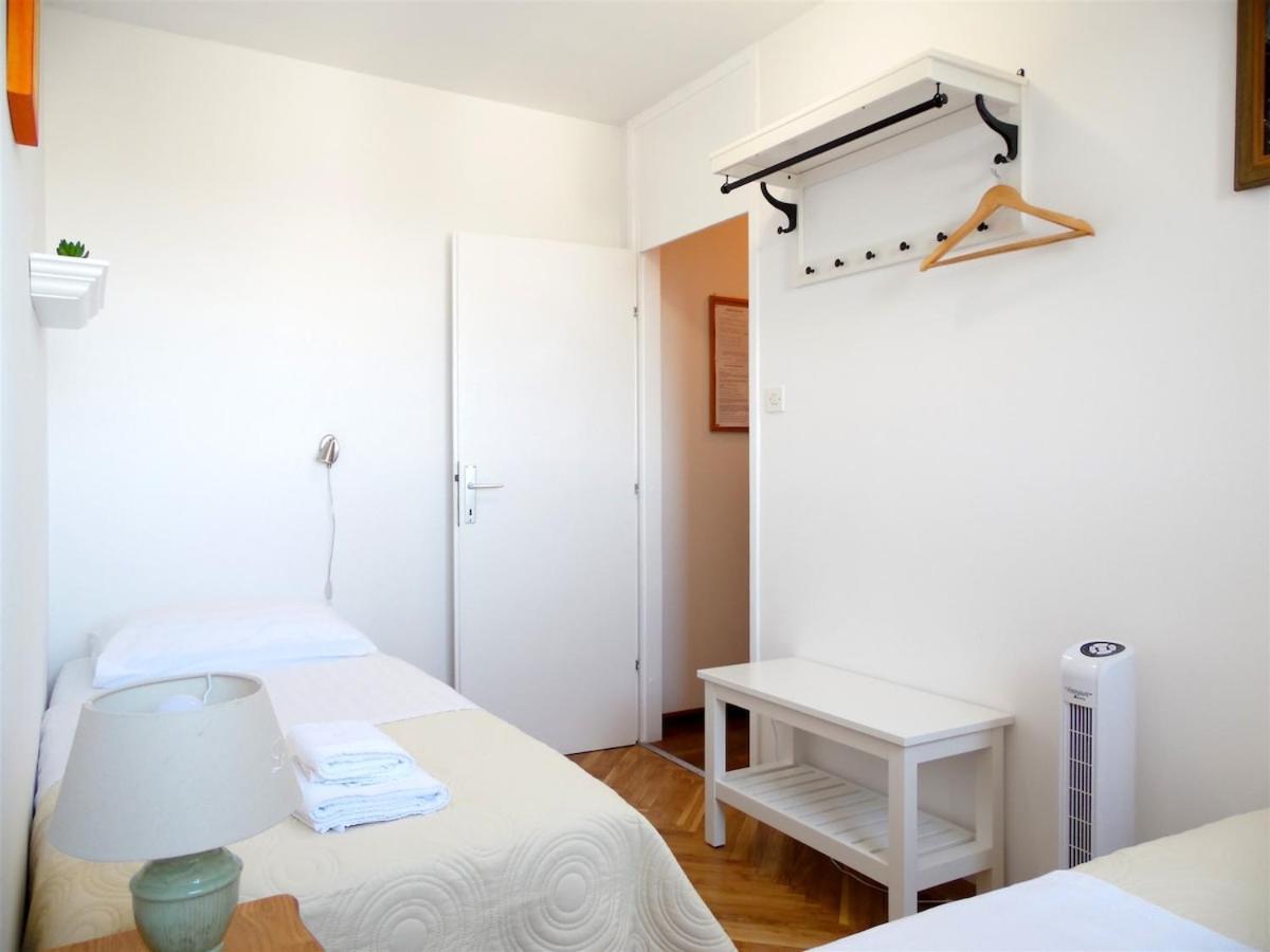 Eurit Apartment Shown In Detail Split Exteriör bild
