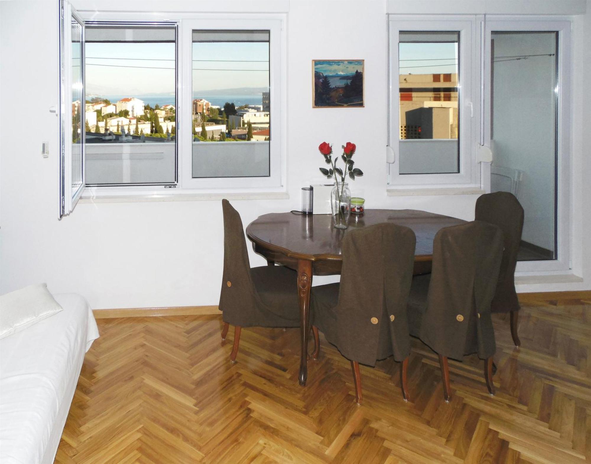 Eurit Apartment Shown In Detail Split Exteriör bild